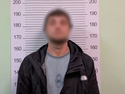 Сделал как минимум 10 выстрелов в двух людей: в Киевской области задержали мужчину
