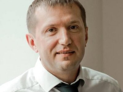 Юрий Кучин: ректор НМУ Богомольца обновил мотопарк, а жена приобрела BMW iX1