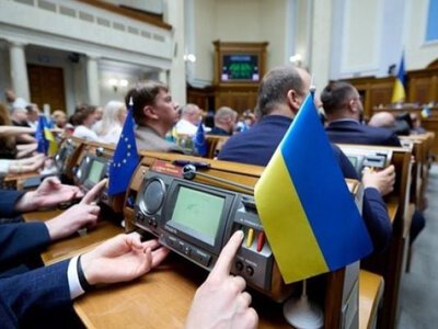 Парламентская деятельность: в Верховной Раде опровергли заявления о «длительном перерыве» в работе нардепов