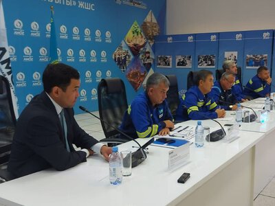  Кто ещё травит Атырау: АНПЗ предложили найти источник запаха 