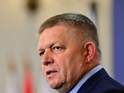 Фицо обвинил западных политиков в стремлении спровоцировать конфликт между НАТО и россией