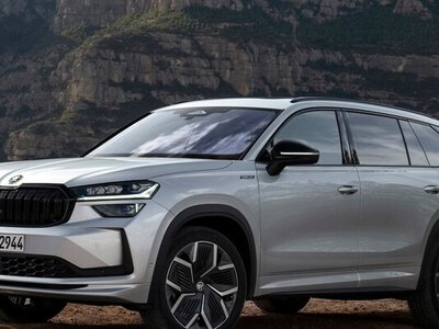  Исполнительная служба изъяла конфискованный автомобиль экс-начальника центра МВД 