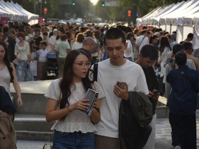 Более 50 тыс. человек посетили книжную ярмарку KitapFest в Алматы