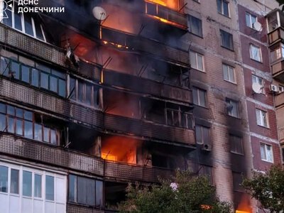 В Краматорске из-за атак FPV-дронов загорелись три многоэтажки