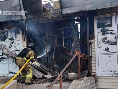 Есть значительные разрушения, погиб человек: в ОВА сообщили последствия ударов по Днепру и области