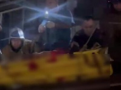  Женщина выпала из окна пятого этажа в Рудном 