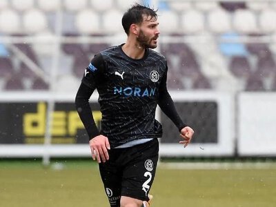 Millimizin sabiq müdafiəçisi yenidən Azərbaycana qayıtdı