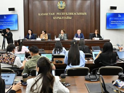  После проблем с Work and Travel в Казахстане предложили усилить контроль за посредниками 