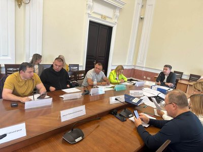 «Десяти лет вне закона»: в Киевсовете отклонили проект об отмене спорных платежей по бизнесу