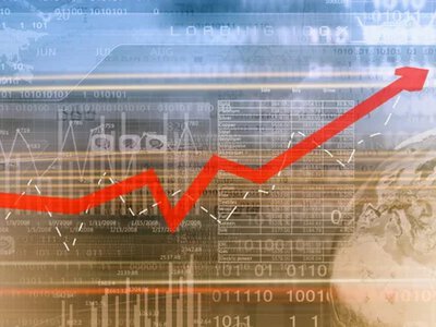 Fitch изменило прогноз ВВП на 2026 год: мировая экономика вырастет на 2,6%