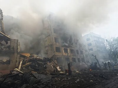 Россия нанесла три авиаудара по офису гуманитарной миссии «Пролиска» в Александровке