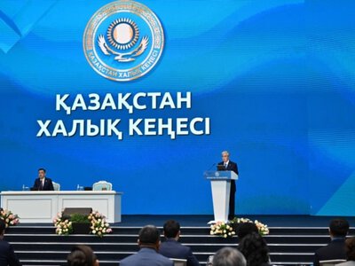 Токаев сказал, что «отдельные народы не могут воспитать себя», и предложил «укоренять» в казахстанцах трудолюбие