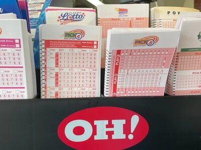 Двічі зірвав великий лотерейний приз: як чоловікові вдається вигравати тисячі доларів