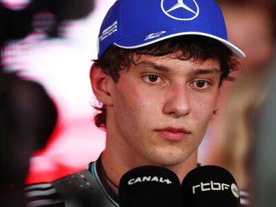 Гран-при Азербайджана: лидер чемпионата выбыл из первой практики