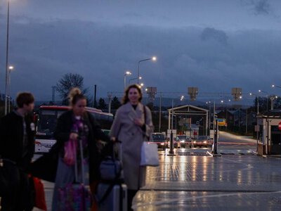 Украина хочет перенести пункты пропуска на территорию соседних стран из-за атак РФ
