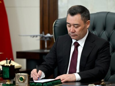 Жапаров подписал указ о проведении президентских выборов
