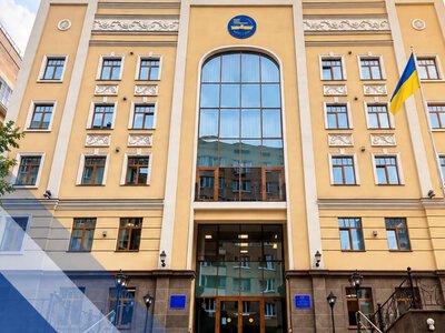 Высший совет правосудия временно прекратил работу после атаки на Киев