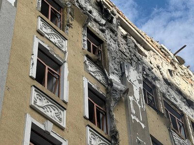  Удар по Киеву: повреждено здание Высшего совета правосудия, число пострадавших в городе растет (дополнено) 