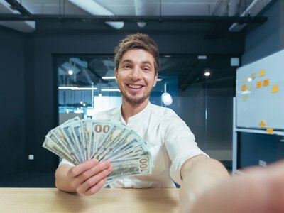 Скільки грошей зумери вважають необхідними для фінансового успіху