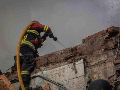  Оккупанты ударили авиабомбами по жилым районам Сум, среди раненых есть дети 