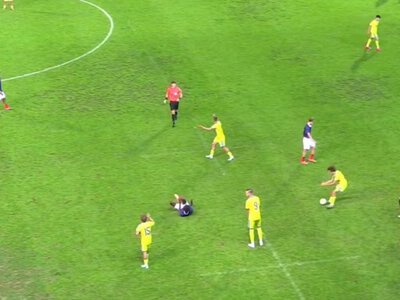 Украина не смогла одолеть Францию и проиграла второй матч подряд на турнире U-18