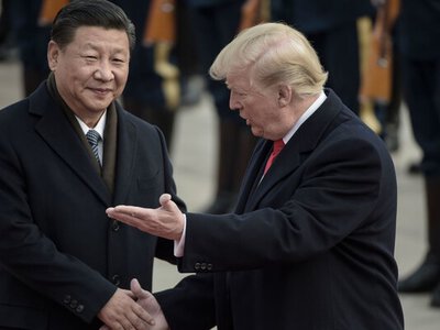 Громкие встречи и нулевые результаты: визит Си подчеркнул слабость Трампа на мировой арене — СМИ