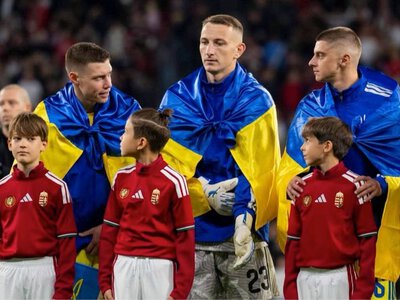 Спасите Олешки: болельщики сборной Украины развесили важный баннер на матче с Венгрией (ВИДЕО)