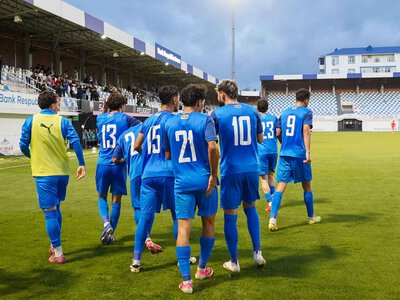 Bu uşaqlar Çexiyada, Polşada futbolun sirlərini öyrənsəydi...