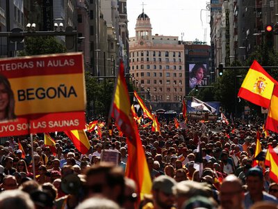 В Испании вспыхнул масштабный протест против жилищного кризиса после выселения 87-летней женщины