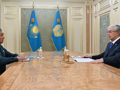  Глава государства поручил министру обороны усилить воспитательную работу в армии 