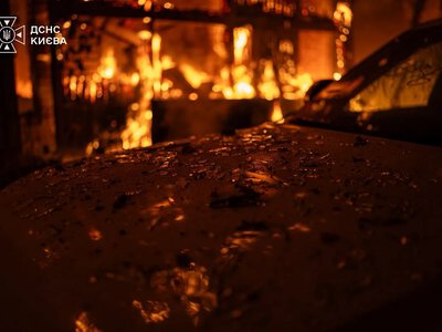 Дроновая атака на Киев: в Соломенском районе погиб человек, загорелись здания (видео)