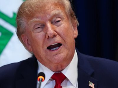  Трамп попросил Зеленского «притормозить» с ударами по НПЗ рф – СМИ 