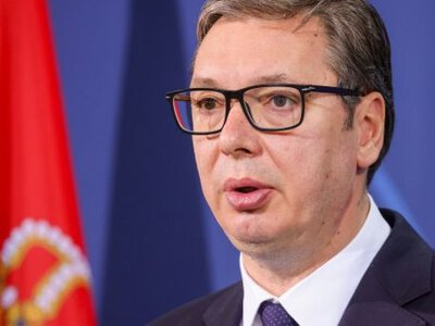 Президент Сербии Александар Вучич объявил о своей отставке