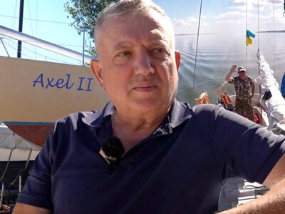 «Судно – носитель флага, часть Украины, и я решил его освободить». Как крымчанин морем перегнал яхту из аннексированного Крыма в Скадовск