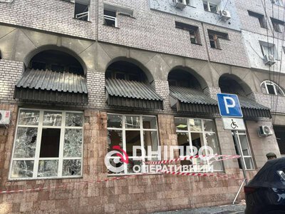 В Днепре после удара обследуют поврежденные дома: что известно