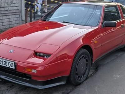 У Києві помітили рідкісний Nissan 300ZX Z31 1987 року з турбованим V6