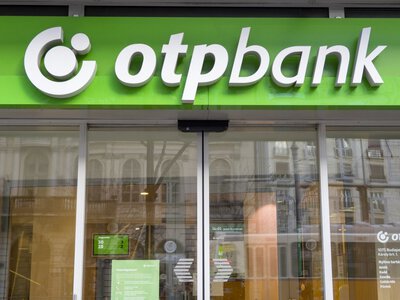 Крупнейший банк Венгрии OTP может полностью выйти из России из-за давления регуляторов ЕС