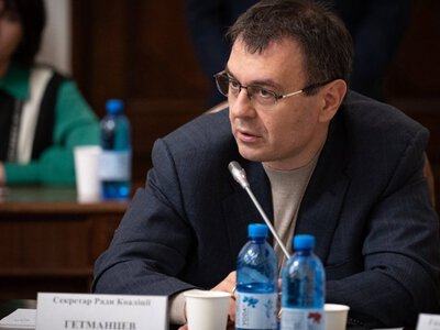 Гетманцев заявил, что НДС не будут повышать, хотя Корецкий подтвердил планы правительства: что происходит