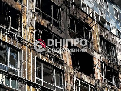 В Днепре полиция устанавливает личность женщины, тело которой нашли поврежденном в бизнес-центре