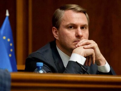  Зеленский вывел бывшего генпрокурора Кравченко из состава СНБО 