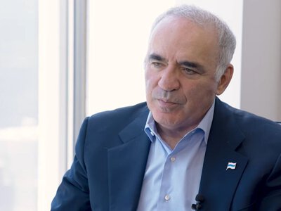 Каспаров обратился к Макрону с решительным призывом после его обращения к Украине