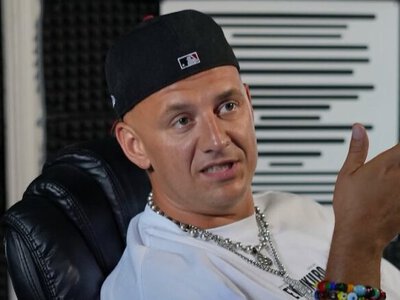 Зеленский поручил СБУ и Кабмину рассмотреть петицию о лишении Потапа звания заслуженного артиста
