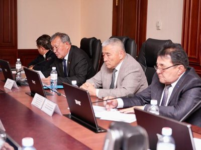 Безопасность труда и социальное партнерство: в Минэнерго прошло заседание Отраслевой комиссии