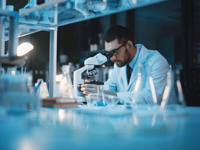  Британско-шведская AstraZeneca инвестирует $2 млрд в биотехнологическую Summit Therapeutics 
