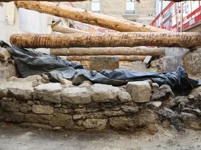 Археологи обнаружили под парижской больницей остатки кельтской крепости, которую уничтожил Юлий Цезарь