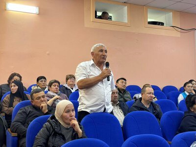 Отчётная встреча с жителями посёлка Актау