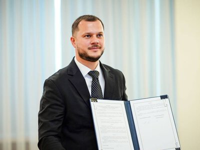 Украина и Узбекистан вводят транспортный безвиз для грузовых перевозок