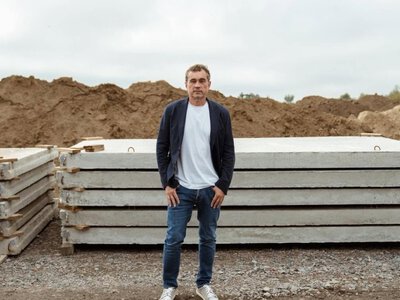 Миллионер Василий Хмельницкий отказался от строительства заводов в Киевской области