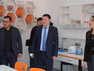 В ТУРКЕСТАНСКОЙ ОБЛАСТИ ПРИ ПОДДЕРЖКЕ ФОНДА «ҚАЗАҚСТАН ХАЛҚЫНА» МОДЕРНИЗИРУЮТСЯ ДОМА КУЛЬТУРЫ