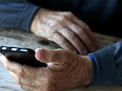 Связь под угрозой из-за обстрелов: как подготовиться к отключениям по 10 часов в день